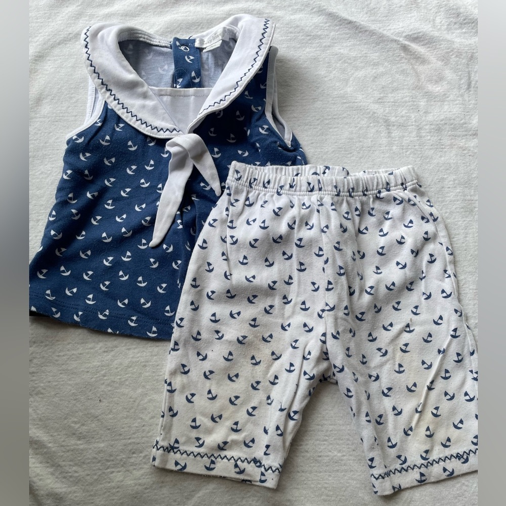 Kissy kissy 9 months girl set